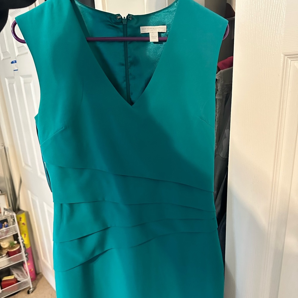 Emerald Green New York and Company Dress